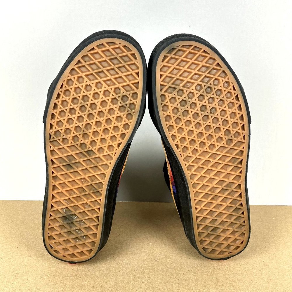 Vans Black High-Top Sneakers with Vibrant Accents - Picture 7 of 9
